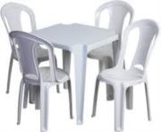 Aluguel Mesas e Cadeiras de Plástico em Poá - SP