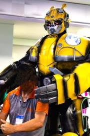 Cover Bumblebee personagens vivos festa evento 