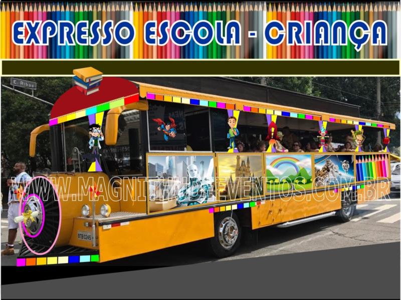 Trenzinho e 'Carreta da Alegria' fazem a festa da criançada